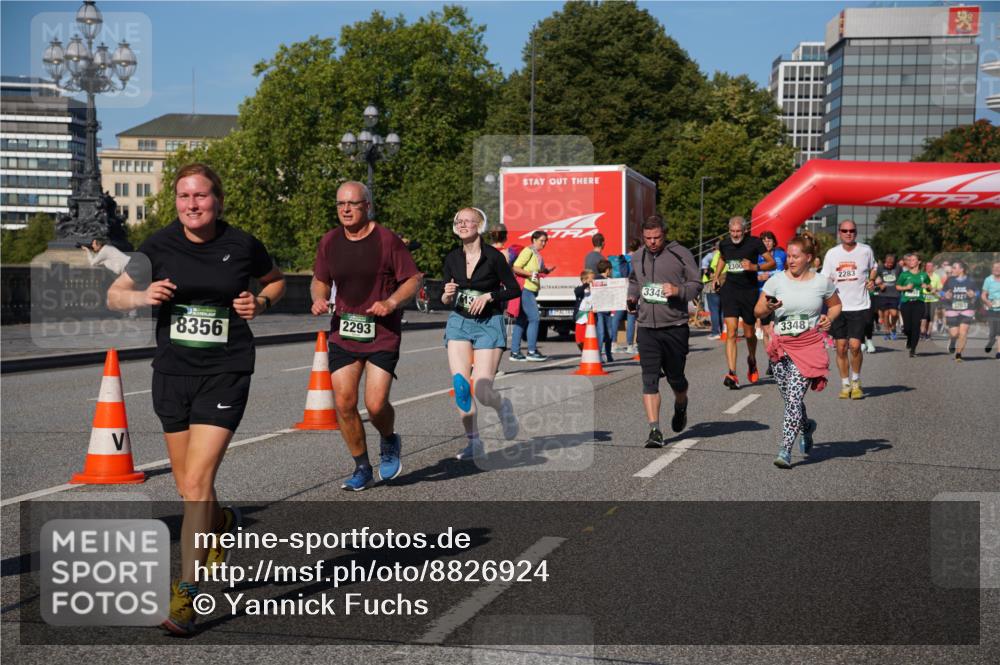 07.09.2025 - BARMER Alsterlauf Yannick Fuchs http://msf.ph/oto/8826924 07.09.2025 10:07:38 Laufen 8356, 2293, 2300, 334, 3348, 2283, 3763 meine-sportfotos.de