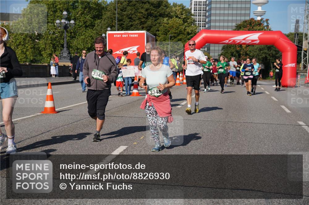 07.09.2025 - BARMER Alsterlauf Yannick Fuchs http://msf.ph/oto/8826930 07.09.2025 10:07:40 Laufen 3349, 2300, 2285, 3348, 3393, 3783, 626 meine-sportfotos.de