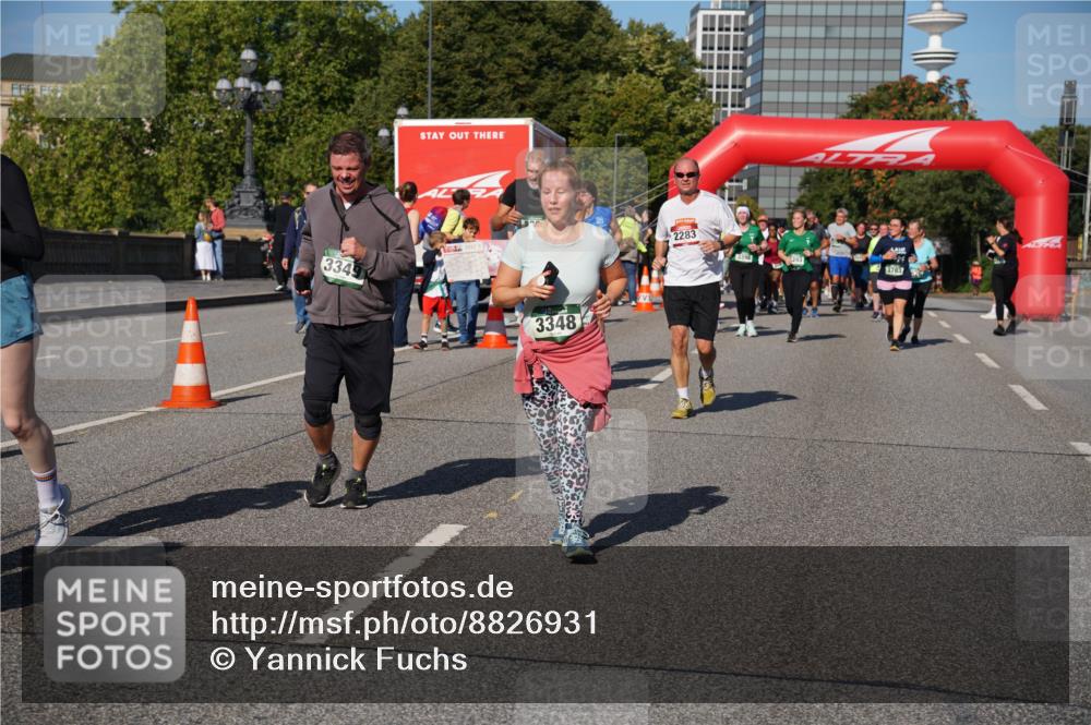 07.09.2025 - BARMER Alsterlauf Yannick Fuchs http://msf.ph/oto/8826931 07.09.2025 10:07:40 Laufen 3349, 3348, 2283, 3783, 732 meine-sportfotos.de