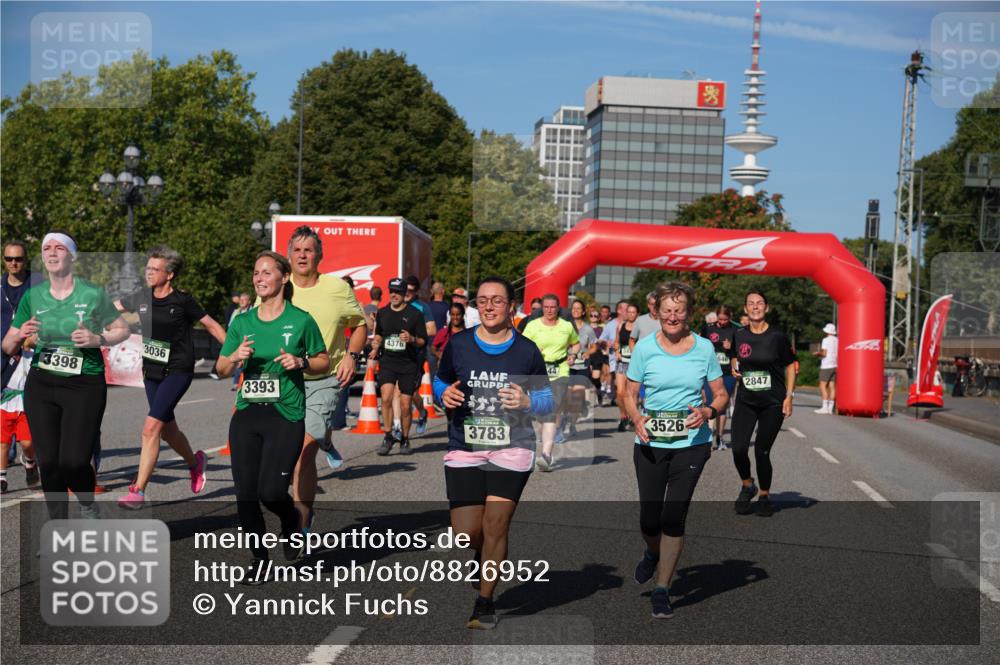 07.09.2025 - BARMER Alsterlauf Yannick Fuchs http://msf.ph/oto/8826952 07.09.2025 10:07:46 Laufen 3036, 3398, 3393, 4376, 3783, 44, 3526, 846, 2847 meine-sportfotos.de