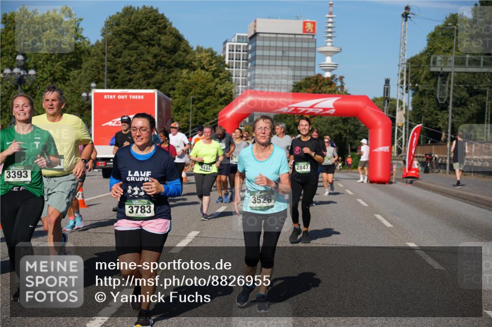 07.09.2025 - BARMER Alsterlauf Yannick Fuchs http://msf.ph/oto/8826955 07.09.2025 10:07:47 Laufen 3393, 6144, 36, 3783, 3526, 2847 meine-sportfotos.de