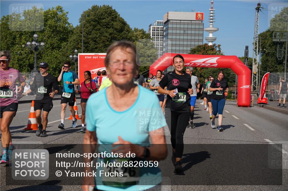 07.09.2025 - BARMER Alsterlauf Yannick Fuchs http://msf.ph/oto/8826959 07.09.2025 10:07:49 Laufen 5180, 4376, 8039, 3526, 2847, 2848 meine-sportfotos.de