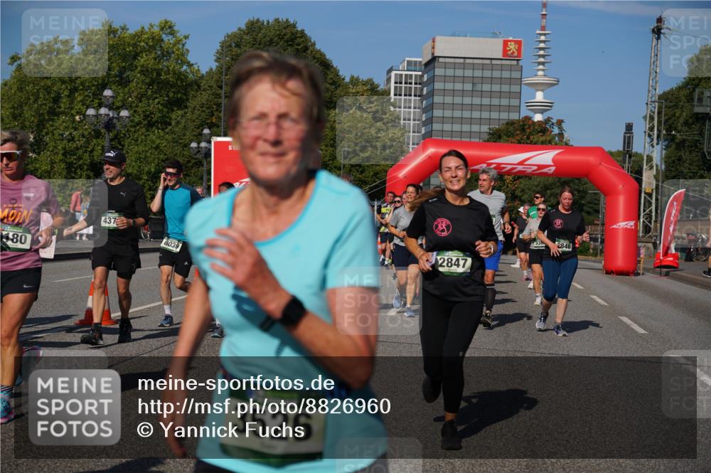 07.09.2025 - BARMER Alsterlauf Yannick Fuchs http://msf.ph/oto/8826960 07.09.2025 10:07:49 Laufen 480, 437, 8039, 3526, 2847, 336, 2846 meine-sportfotos.de
