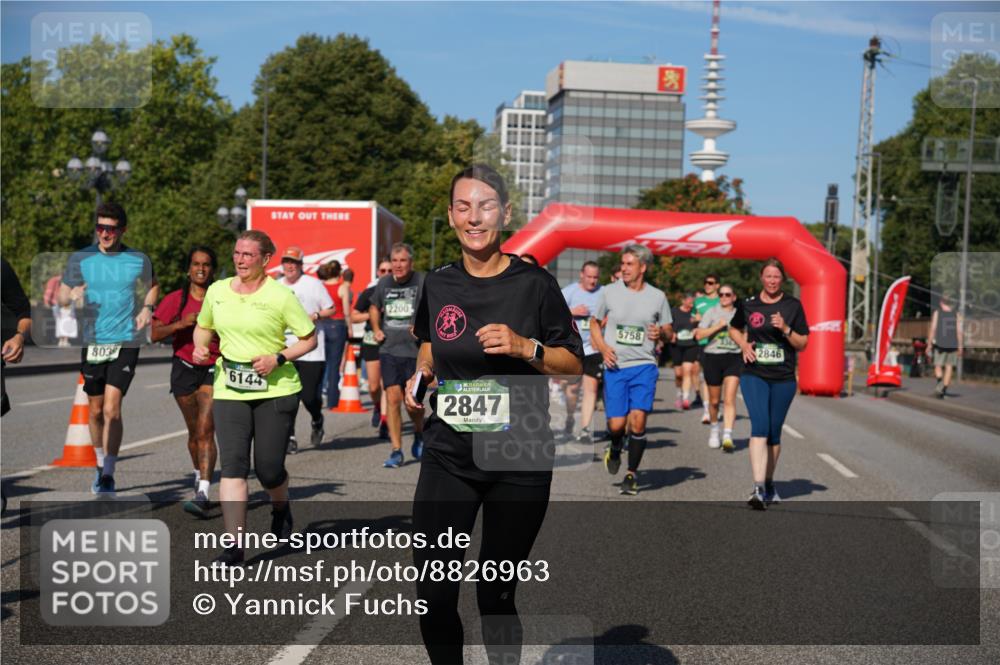 07.09.2025 - BARMER Alsterlauf Yannick Fuchs http://msf.ph/oto/8826963 07.09.2025 10:07:50 Laufen 803, 6144, 2200, 36, 2847, 5758, 2846 meine-sportfotos.de