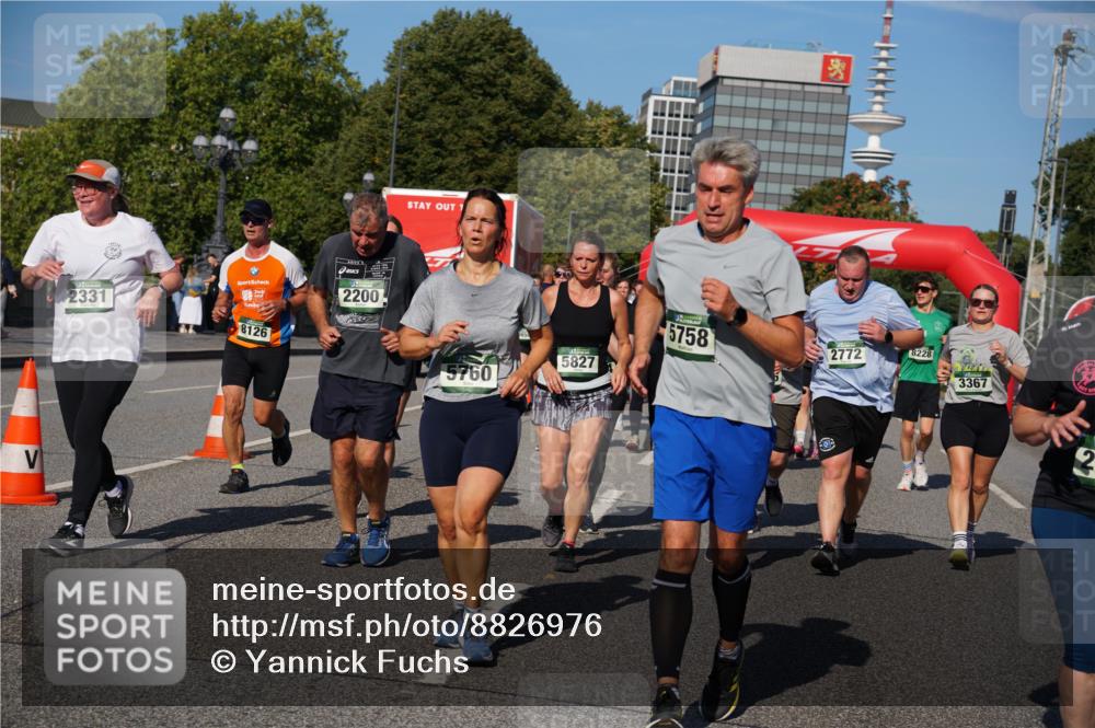 07.09.2025 - BARMER Alsterlauf Yannick Fuchs http://msf.ph/oto/8826976 07.09.2025 10:07:53 Laufen 2331, 8126, 2200, 5827, 5760, 5758, 2772, 8228, 3367 meine-sportfotos.de