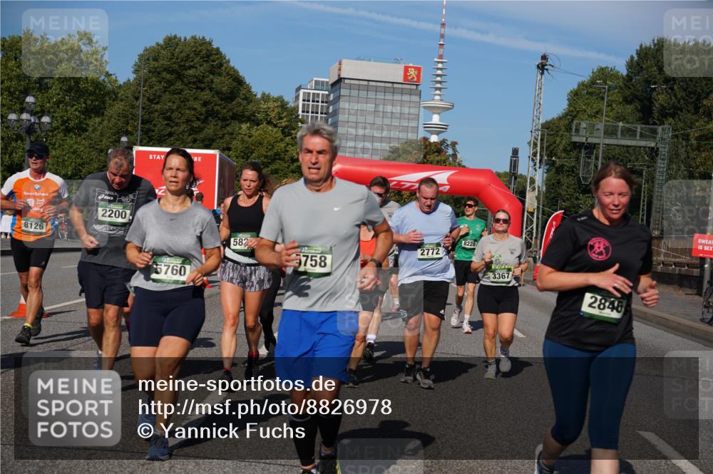 07.09.2025 - BARMER Alsterlauf Yannick Fuchs http://msf.ph/oto/8826978 07.09.2025 10:07:54 Laufen 8126, 2200, 5760, 582, 2772, 758, 8228, 3367, 2846 meine-sportfotos.de