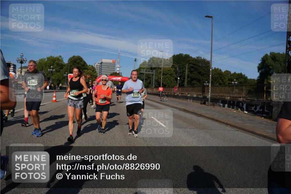 07.09.2025 - BARMER Alsterlauf Yannick Fuchs http://msf.ph/oto/8826990 07.09.2025 10:07:56 Laufen 2200, 582, 2772, 5813 meine-sportfotos.de