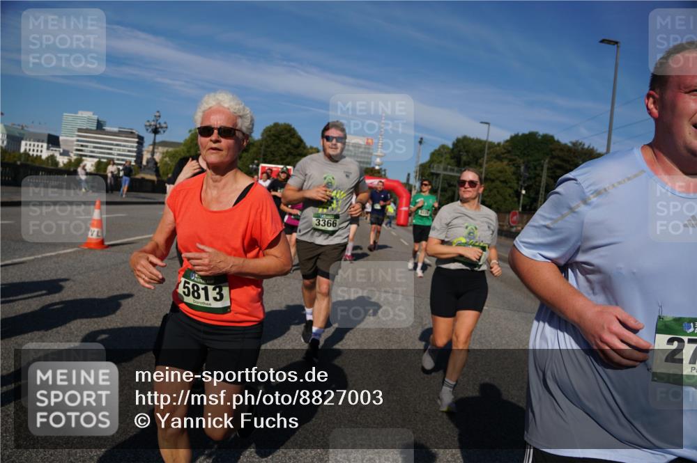 07.09.2025 - BARMER Alsterlauf Yannick Fuchs http://msf.ph/oto/8827003 07.09.2025 10:07:57 Laufen 5813, 3366, 10, 27 meine-sportfotos.de