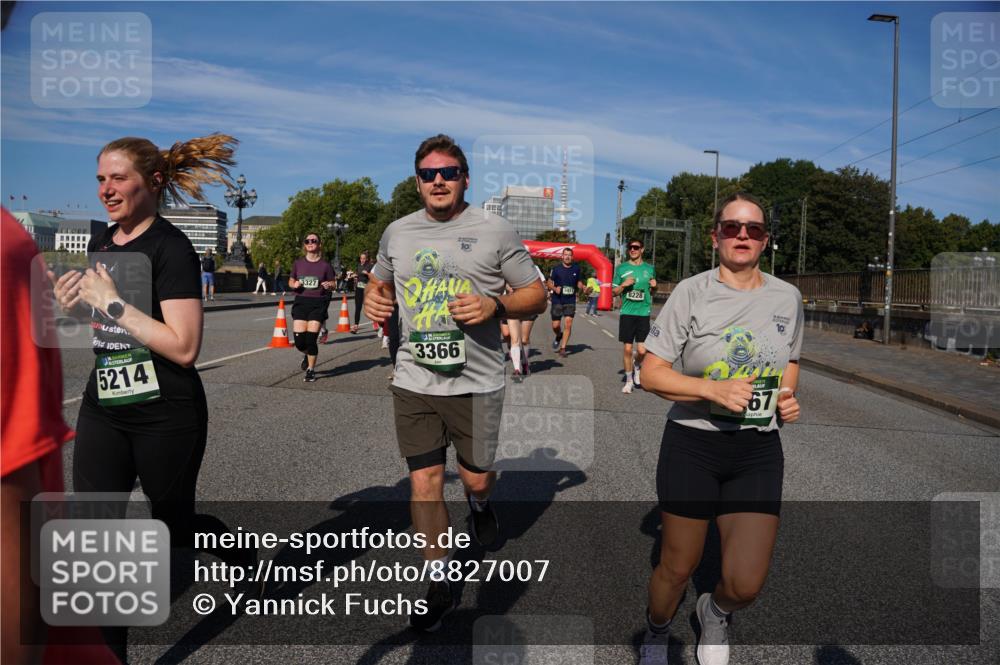 07.09.2025 - BARMER Alsterlauf Yannick Fuchs http://msf.ph/oto/8827007 07.09.2025 10:07:58 Laufen 5214, 3327, 10, 3366, 8228, 10, 67 meine-sportfotos.de