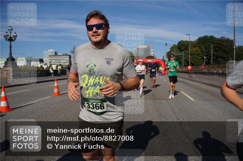 07.09.2025 - BARMER Alsterlauf Yannick Fuchs http://msf.ph/oto/8827008 07.09.2025 10:07:58 Laufen 36, 3366, 36, 8228 meine-sportfotos.de