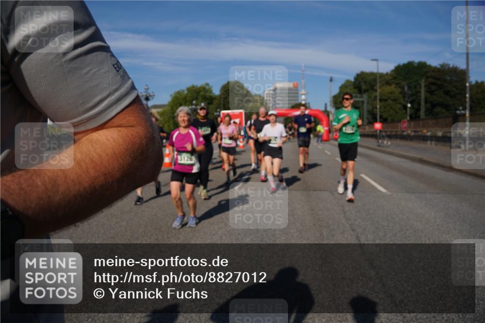 07.09.2025 - BARMER Alsterlauf Yannick Fuchs http://msf.ph/oto/8827012 07.09.2025 10:07:59 Laufen 3126 meine-sportfotos.de