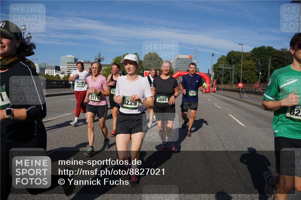 07.09.2025 - BARMER Alsterlauf Yannick Fuchs http://msf.ph/oto/8827021 07.09.2025 10:08:01 Laufen 5410, 56, 2171, 3692, 8229, 5911, 82 meine-sportfotos.de