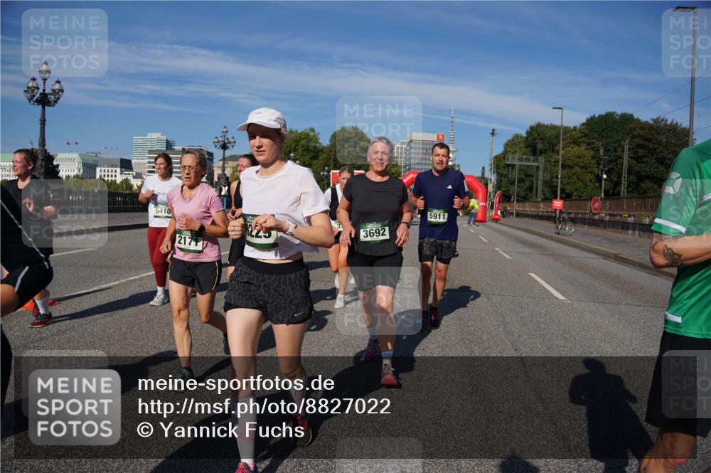 07.09.2025 - BARMER Alsterlauf Yannick Fuchs http://msf.ph/oto/8827022 07.09.2025 10:08:01 Laufen 5410, 2171, 3692, 5911 meine-sportfotos.de