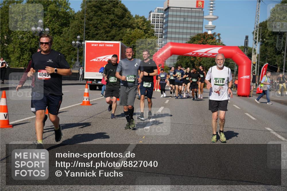 07.09.2025 - BARMER Alsterlauf Yannick Fuchs http://msf.ph/oto/8827040 07.09.2025 10:08:07 Laufen 4045, 6124, 5956, 5448, 5175, 5418 meine-sportfotos.de