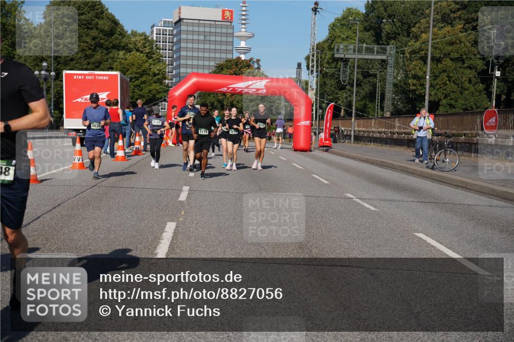 07.09.2025 - BARMER Alsterlauf Yannick Fuchs http://msf.ph/oto/8827056 07.09.2025 10:08:11 Laufen 18, 5630, 6200, 5175 meine-sportfotos.de