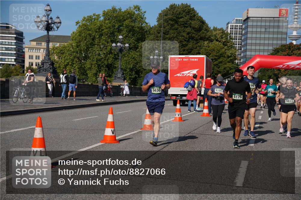 07.09.2025 - BARMER Alsterlauf Yannick Fuchs http://msf.ph/oto/8827066 07.09.2025 10:08:13 Laufen 5630, 6200, 5175, 199, 8145, 5613 meine-sportfotos.de