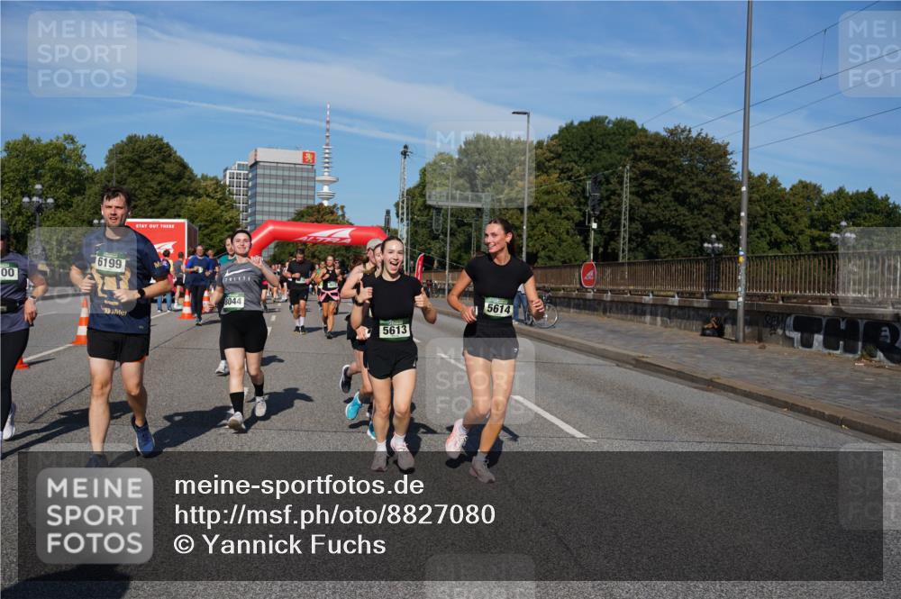 07.09.2025 - BARMER Alsterlauf Yannick Fuchs http://msf.ph/oto/8827080 07.09.2025 10:08:17 Laufen 00, 6199, 8044, 5613, 5614 meine-sportfotos.de