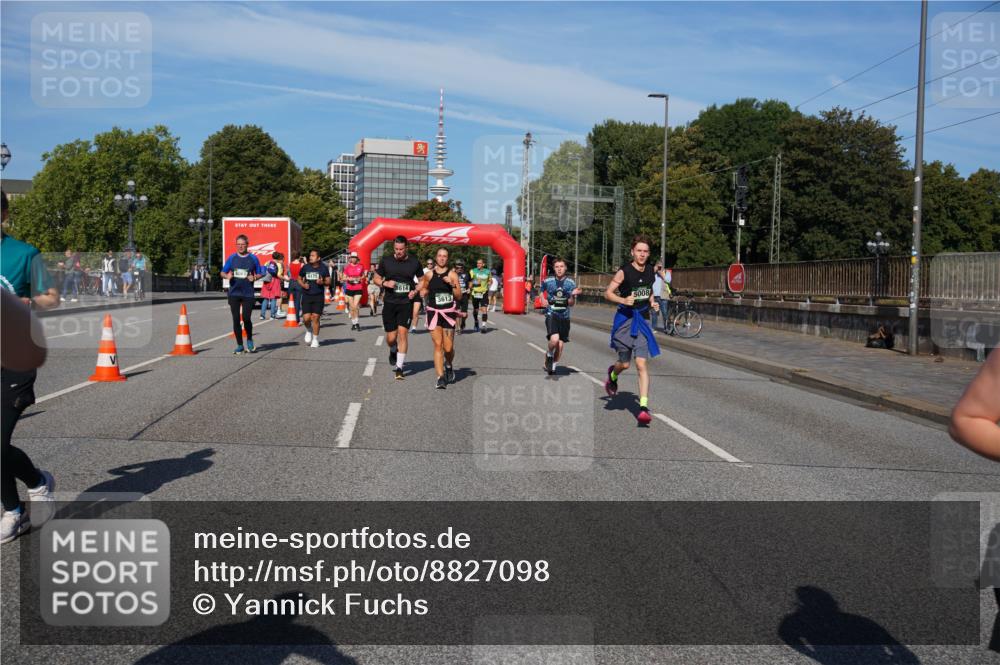 07.09.2025 - BARMER Alsterlauf Yannick Fuchs http://msf.ph/oto/8827098 07.09.2025 10:08:19 Laufen 4175, 3613, 5008 meine-sportfotos.de