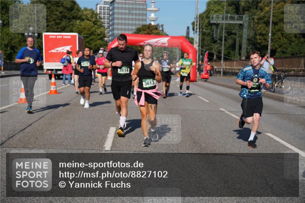07.09.2025 - BARMER Alsterlauf Yannick Fuchs http://msf.ph/oto/8827102 07.09.2025 10:08:21 Laufen 4175, 3614, 3613 meine-sportfotos.de