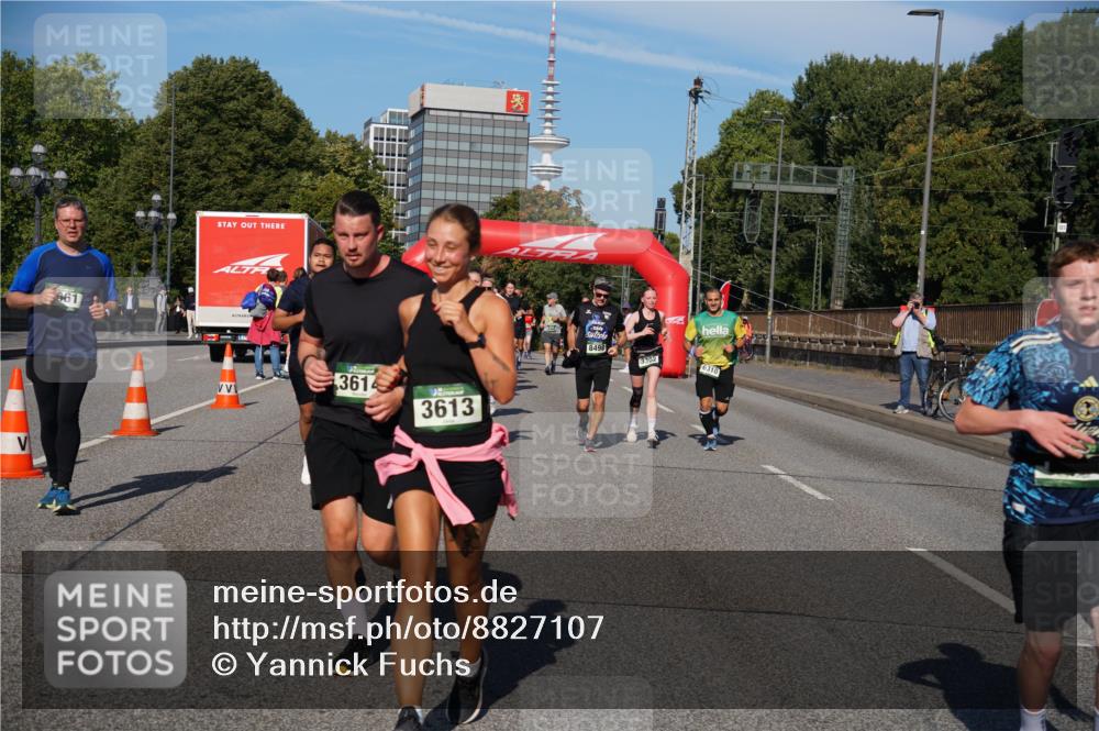 07.09.2025 - BARMER Alsterlauf Yannick Fuchs http://msf.ph/oto/8827107 07.09.2025 10:08:22 Laufen 61, 3614, 3613, 8498, 3302, 6310 meine-sportfotos.de