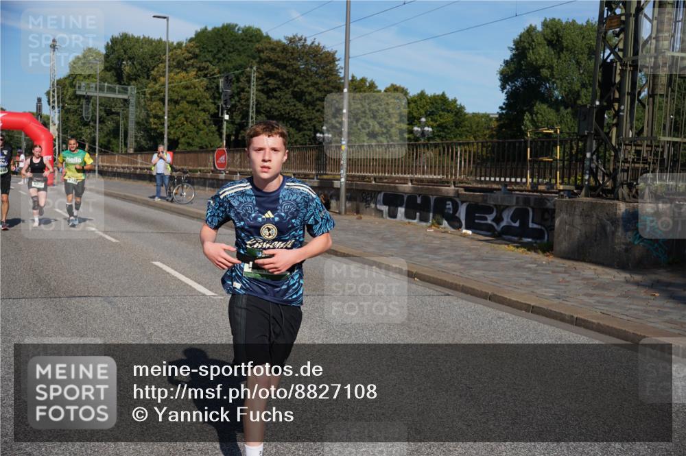 07.09.2025 - BARMER Alsterlauf Yannick Fuchs http://msf.ph/oto/8827108 07.09.2025 10:08:22 Laufen 198, 3302 meine-sportfotos.de