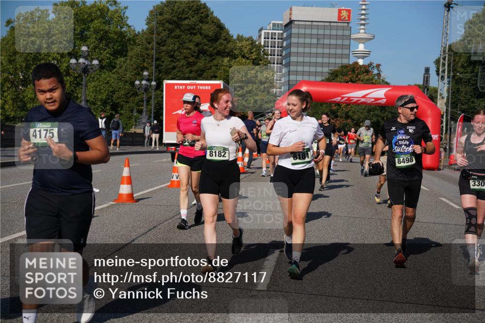 07.09.2025 - BARMER Alsterlauf Yannick Fuchs http://msf.ph/oto/8827117 07.09.2025 10:08:24 Laufen 4175, 8182, 8181, 10, 8498, 330 meine-sportfotos.de