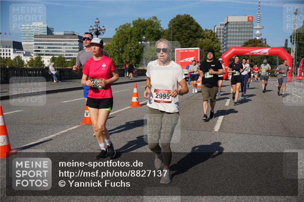 07.09.2025 - BARMER Alsterlauf Yannick Fuchs http://msf.ph/oto/8827137 07.09.2025 10:08:28 Laufen 58, 2995, 8357, 4413, 340 meine-sportfotos.de