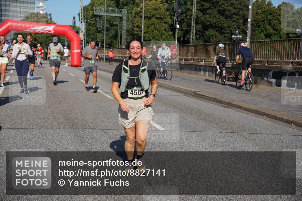 07.09.2025 - BARMER Alsterlauf Yannick Fuchs http://msf.ph/oto/8827141 07.09.2025 10:08:29 Laufen 3444, 344, 456 meine-sportfotos.de