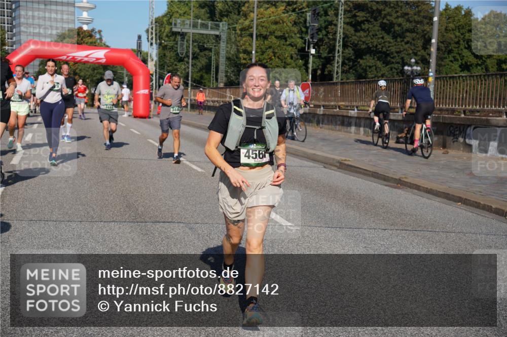 07.09.2025 - BARMER Alsterlauf Yannick Fuchs http://msf.ph/oto/8827142 07.09.2025 10:08:29 Laufen 3446, 456 meine-sportfotos.de