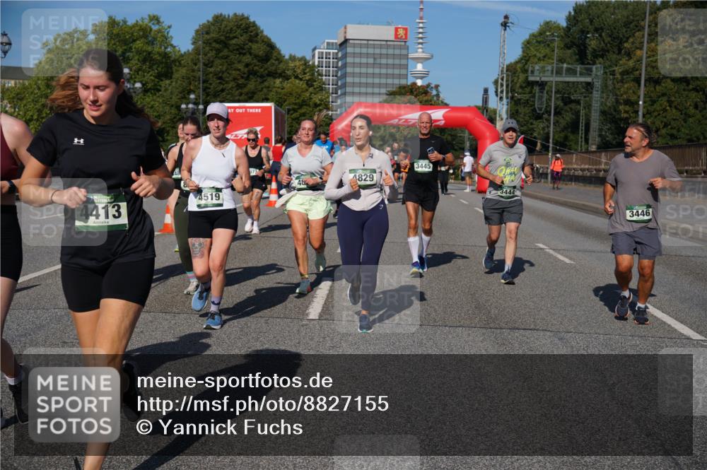 07.09.2025 - BARMER Alsterlauf Yannick Fuchs http://msf.ph/oto/8827155 07.09.2025 10:08:32 Laufen 1, 4413, 4519, 973, 4829, 48, 3445, 3444, 3446 meine-sportfotos.de