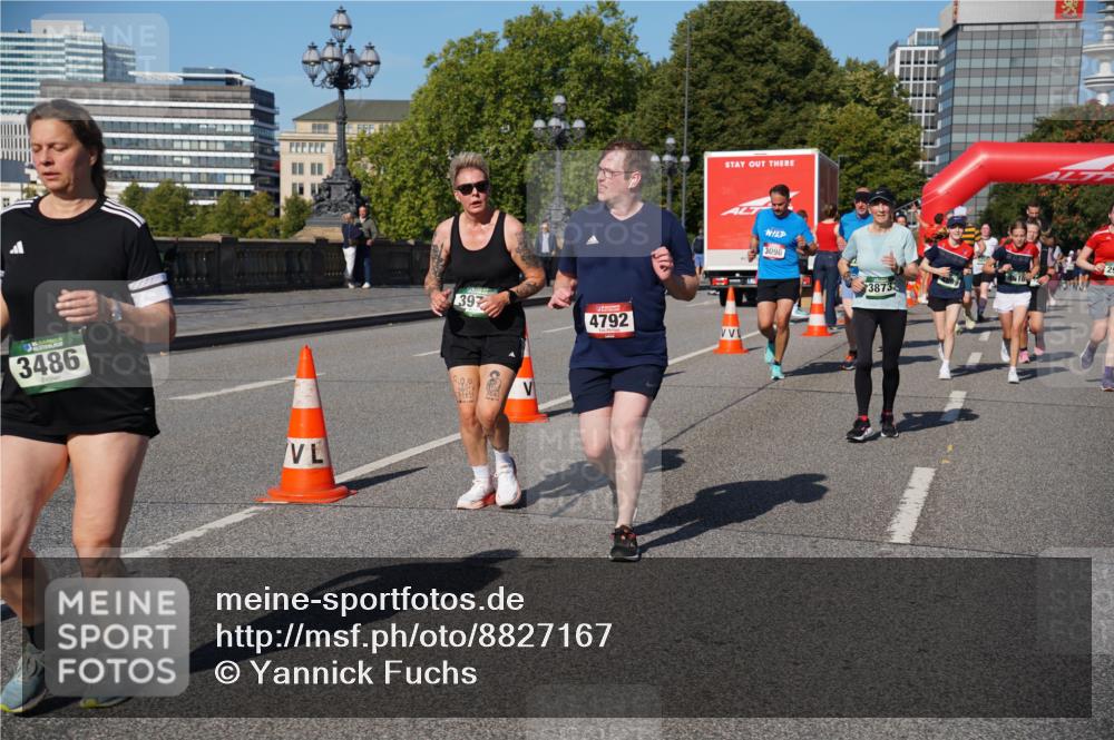 07.09.2025 - BARMER Alsterlauf Yannick Fuchs http://msf.ph/oto/8827167 07.09.2025 10:08:35 Laufen 3486, 397, 4792, 3096, 3873 meine-sportfotos.de