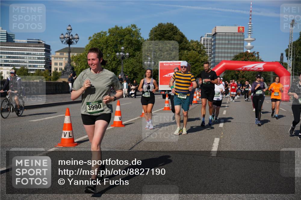 07.09.2025 - BARMER Alsterlauf Yannick Fuchs http://msf.ph/oto/8827190 07.09.2025 10:08:41 Laufen 3990, 4101, 8028, 5865, 3103, 5919 meine-sportfotos.de