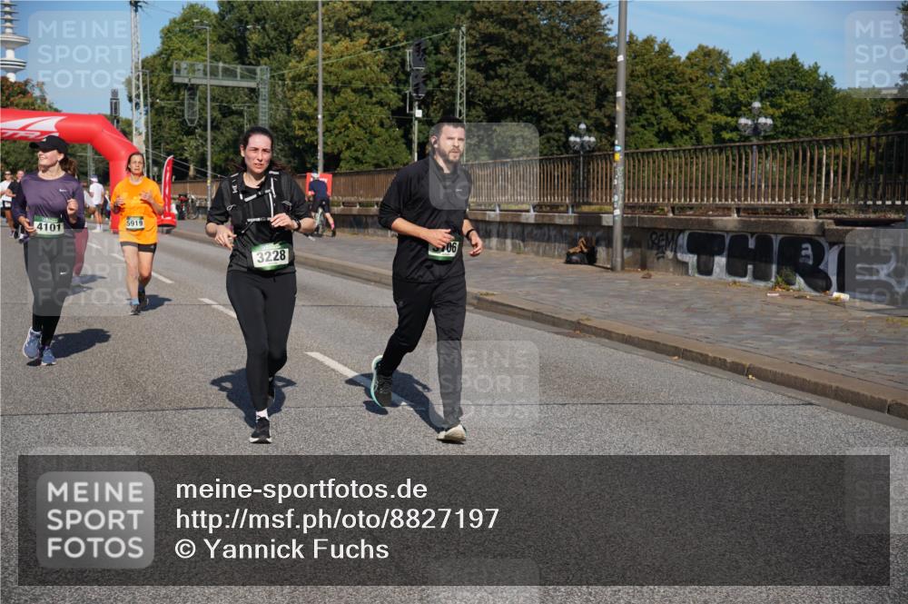 07.09.2025 - BARMER Alsterlauf Yannick Fuchs http://msf.ph/oto/8827197 07.09.2025 10:08:43 Laufen 4101, 5919, 06, 3228 meine-sportfotos.de