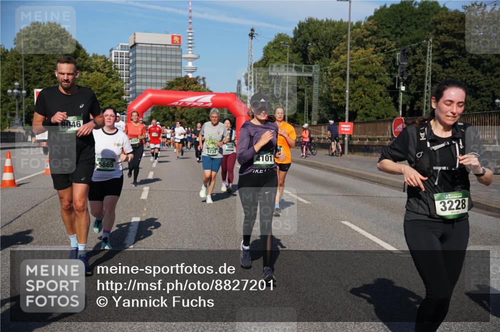 07.09.2025 - BARMER Alsterlauf Yannick Fuchs http://msf.ph/oto/8827201 07.09.2025 10:08:44 Laufen 8046, 5865, 4280, 5732, 388, 4101, 15, 3228 meine-sportfotos.de
