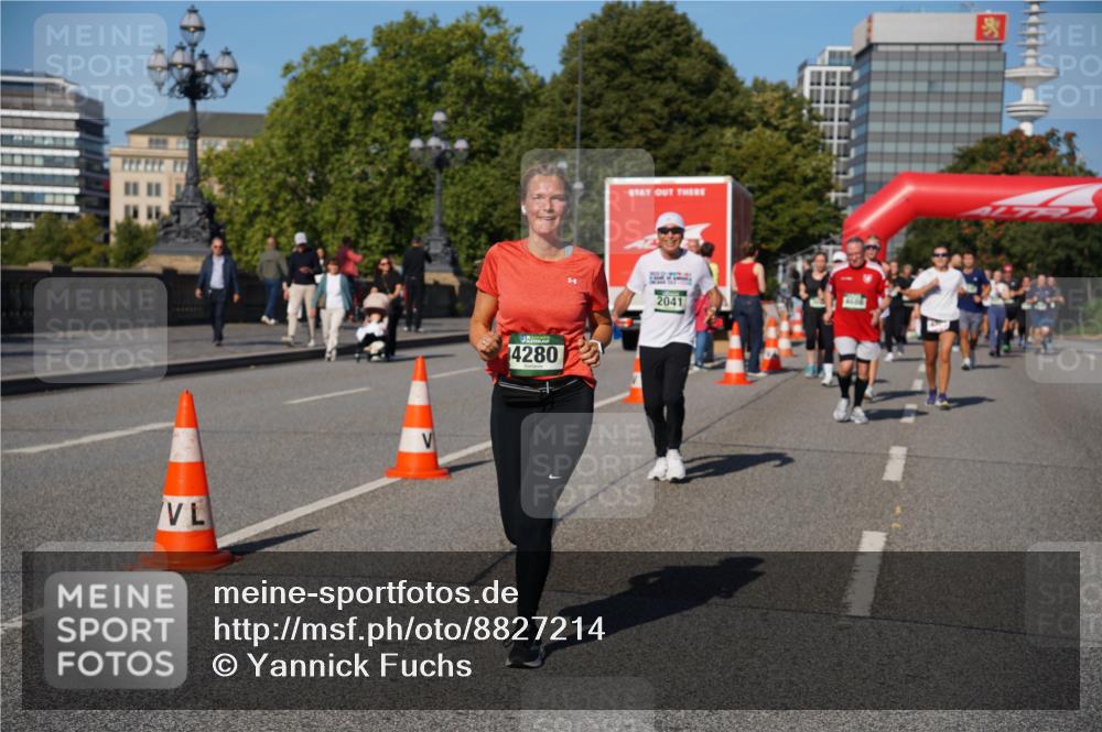 07.09.2025 - BARMER Alsterlauf Yannick Fuchs http://msf.ph/oto/8827214 07.09.2025 10:08:48 Laufen 4280, 2041 meine-sportfotos.de