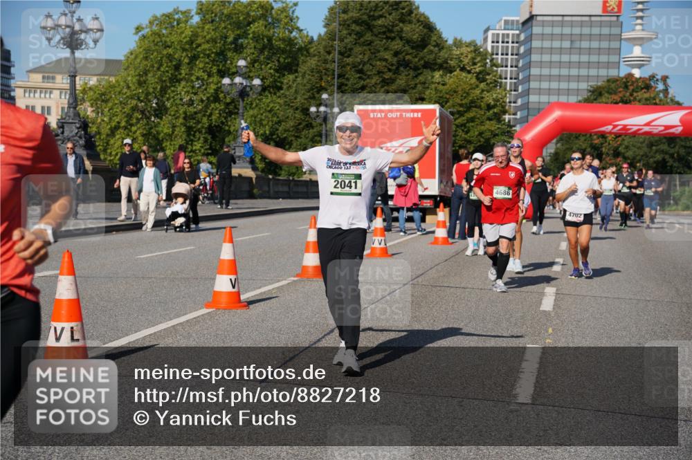 07.09.2025 - BARMER Alsterlauf Yannick Fuchs http://msf.ph/oto/8827218 07.09.2025 10:08:49 Laufen 13, 1, 2041, 4686, 4702 meine-sportfotos.de
