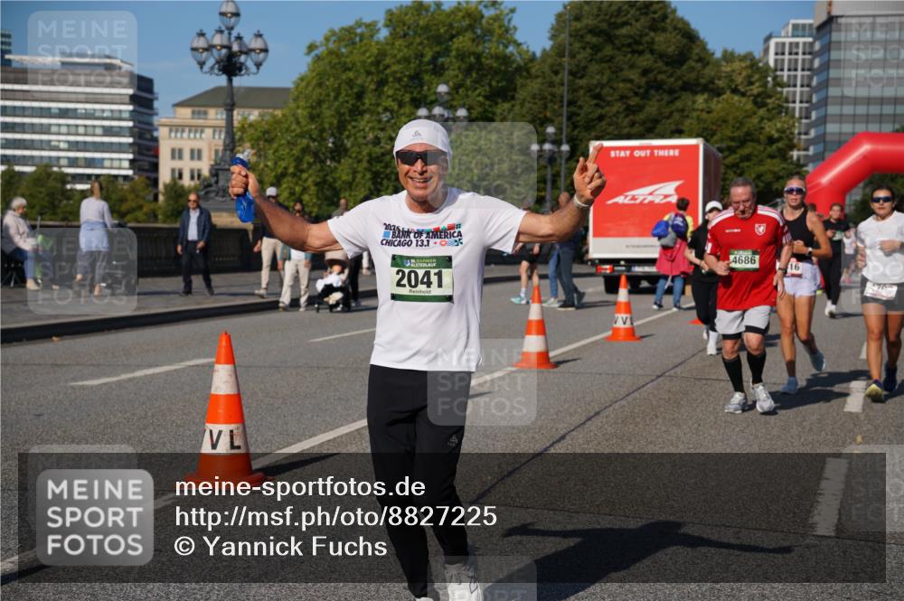 07.09.2025 - BARMER Alsterlauf Yannick Fuchs http://msf.ph/oto/8827225 07.09.2025 10:08:51 Laufen 13, 10, 1136, 2041, 4686 meine-sportfotos.de