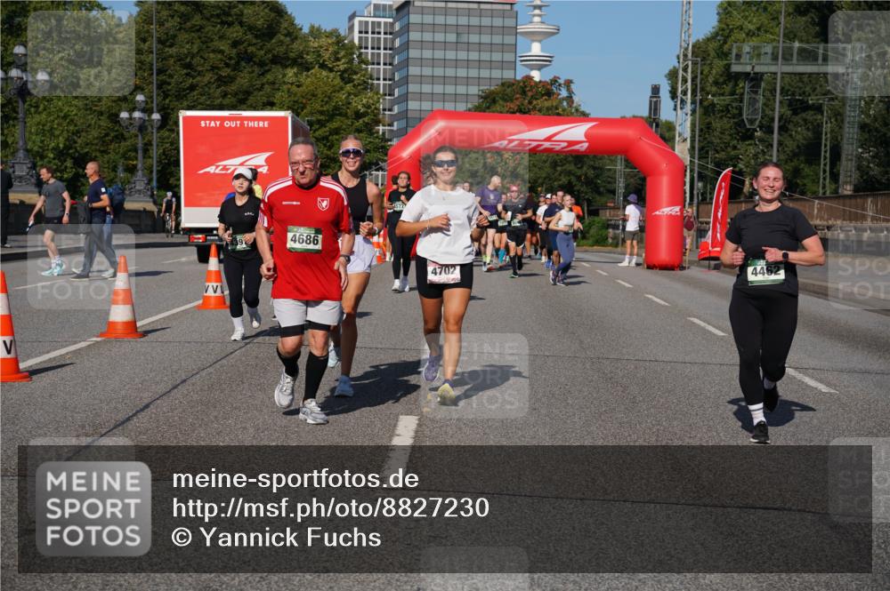 07.09.2025 - BARMER Alsterlauf Yannick Fuchs http://msf.ph/oto/8827230 07.09.2025 10:08:52 Laufen 4686, 4702, 4462 meine-sportfotos.de