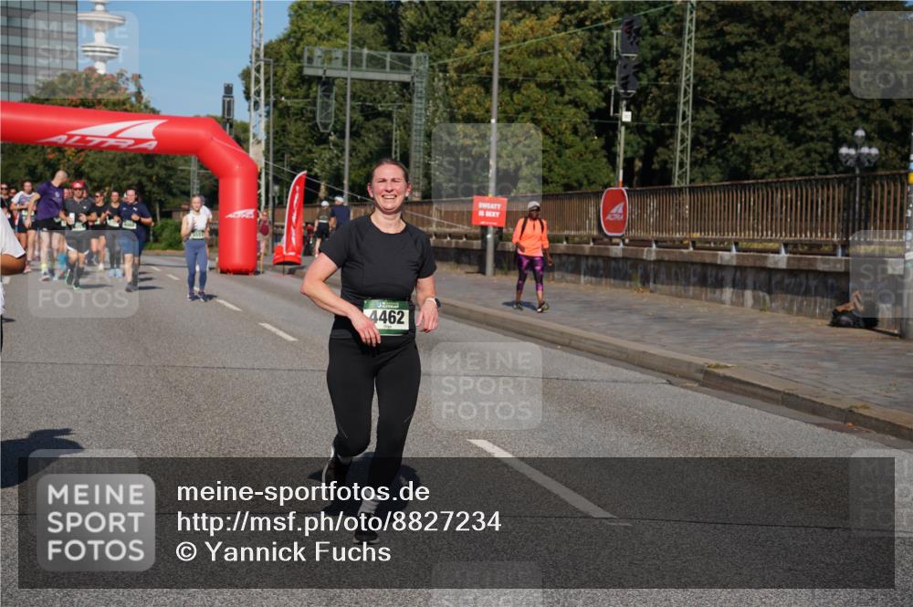 07.09.2025 - BARMER Alsterlauf Yannick Fuchs http://msf.ph/oto/8827234 07.09.2025 10:08:53 Laufen 4462 meine-sportfotos.de