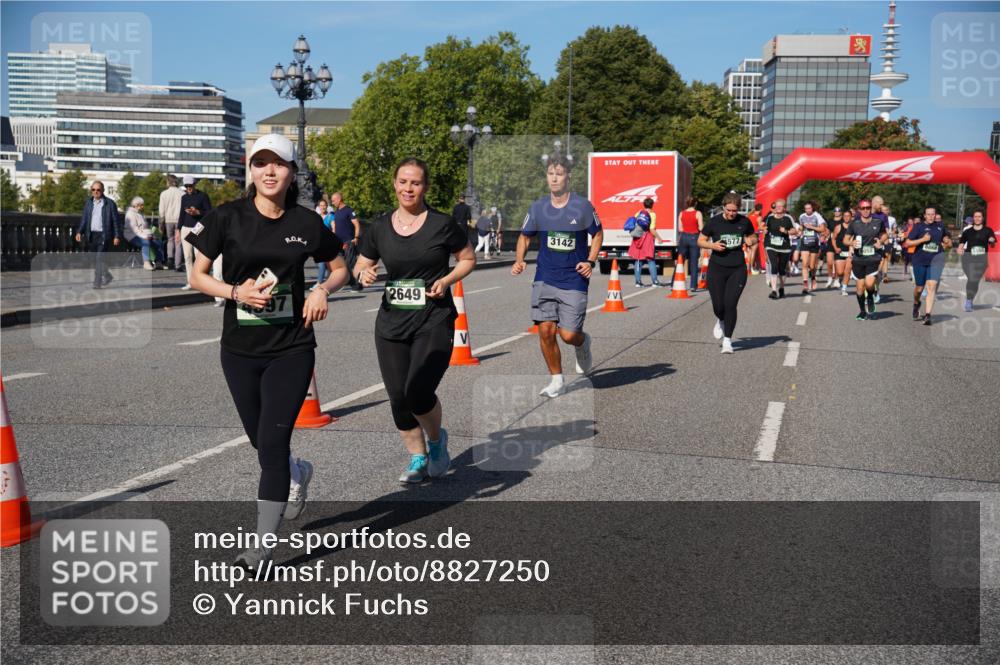 07.09.2025 - BARMER Alsterlauf Yannick Fuchs http://msf.ph/oto/8827250 07.09.2025 10:08:56 Laufen 2649, 3142, 577 meine-sportfotos.de