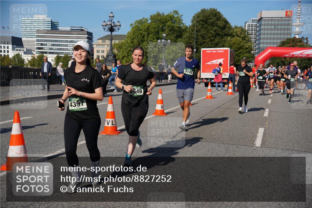07.09.2025 - BARMER Alsterlauf Yannick Fuchs http://msf.ph/oto/8827252 07.09.2025 10:08:56 Laufen 649, 4397, 3142, 4577 meine-sportfotos.de