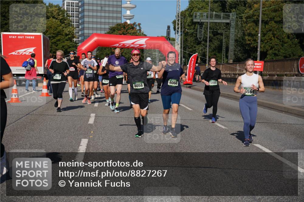 07.09.2025 - BARMER Alsterlauf Yannick Fuchs http://msf.ph/oto/8827267 07.09.2025 10:09:00 Laufen 2007, 2462, 4571, 4572, 5974, 8058, 2049, 5550, 8060, 5551 meine-sportfotos.de