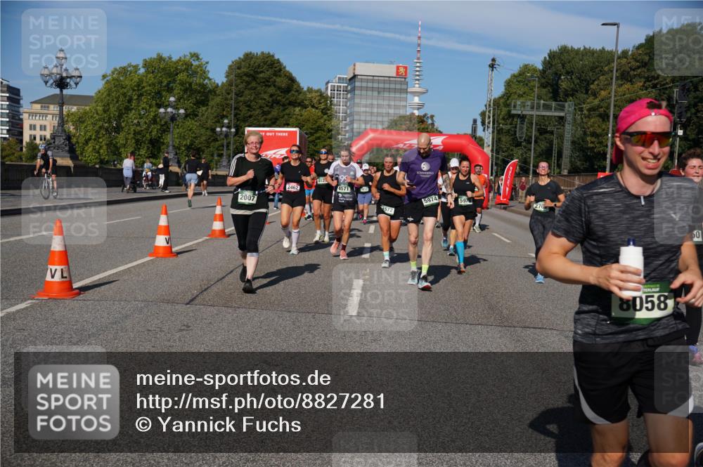 07.09.2025 - BARMER Alsterlauf Yannick Fuchs http://msf.ph/oto/8827281 07.09.2025 10:09:03 Laufen 2007, 2462, 2462, 812, 4571, 5418, 572, 5974, 5975, 270, 8058, 60 meine-sportfotos.de