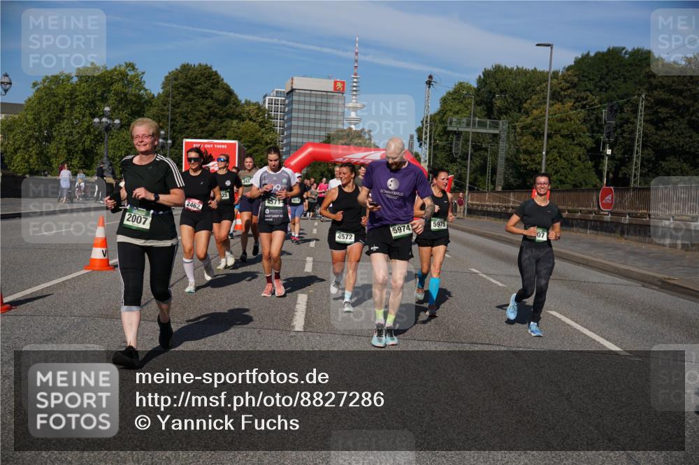 07.09.2025 - BARMER Alsterlauf Yannick Fuchs http://msf.ph/oto/8827286 07.09.2025 10:09:04 Laufen 2007, 2462, 243, 4571, 5818, 4572, 5974, 5975, 07 meine-sportfotos.de