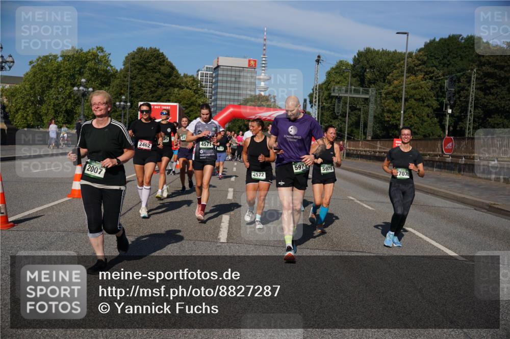 07.09.2025 - BARMER Alsterlauf Yannick Fuchs http://msf.ph/oto/8827287 07.09.2025 10:09:04 Laufen 2007, 2462, 4571, 5818, 5974, 4572, 5975, 2707 meine-sportfotos.de