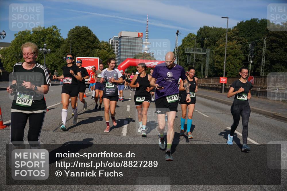 07.09.2025 - BARMER Alsterlauf Yannick Fuchs http://msf.ph/oto/8827289 07.09.2025 10:09:04 Laufen 2007, 2462, 457, 4572, 5974, 975, 2707 meine-sportfotos.de