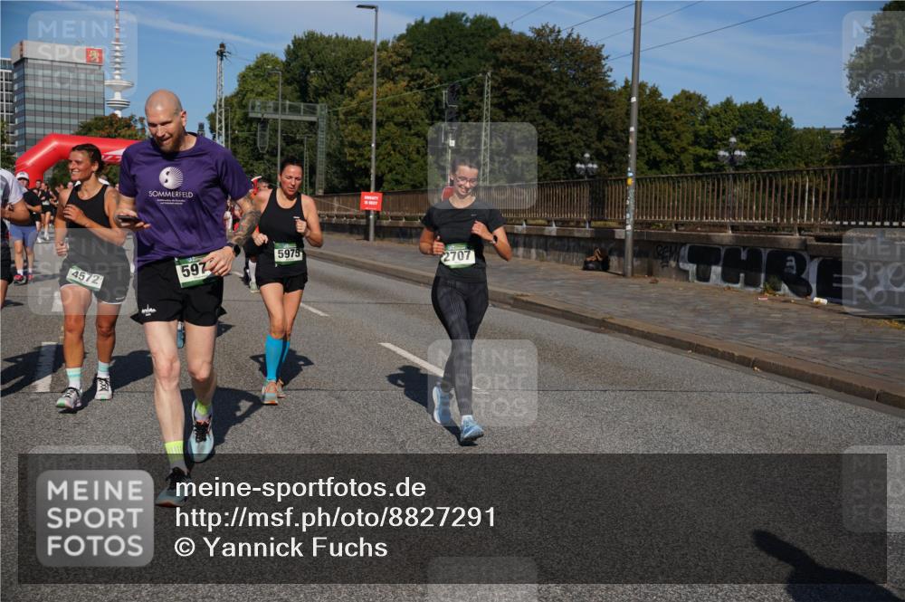07.09.2025 - BARMER Alsterlauf Yannick Fuchs http://msf.ph/oto/8827291 07.09.2025 10:09:05 Laufen 4572, 597, 5975, 2707 meine-sportfotos.de