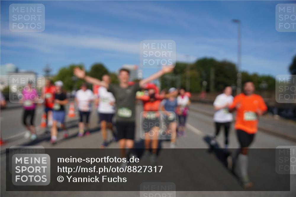 07.09.2025 - BARMER Alsterlauf Yannick Fuchs http://msf.ph/oto/8827317 07.09.2025 10:09:10 Laufen  meine-sportfotos.de