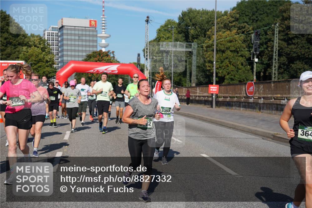07.09.2025 - BARMER Alsterlauf Yannick Fuchs http://msf.ph/oto/8827332 07.09.2025 10:09:15 Laufen 037, 875, 2666, 82, 3353, 364 meine-sportfotos.de
