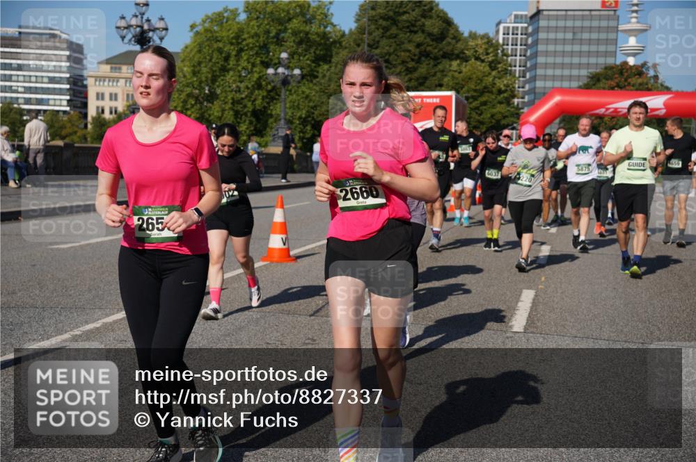 07.09.2025 - BARMER Alsterlauf Yannick Fuchs http://msf.ph/oto/8827337 07.09.2025 10:09:16 Laufen 265, 102, 2660, 6037, 659, 5875, 220 meine-sportfotos.de